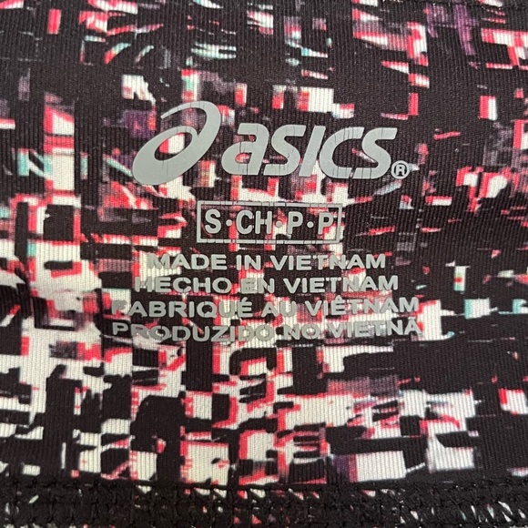 FINAL PRICE SALE!! EEUC  ASICS athletic capris—size small - Picture 4 of 5